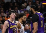 开云体育APP下载-湖人逆转太阳！戴维斯关键时刻领袖气场爆棚的简单介绍