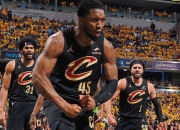 开云体育在线-步行者队员疯狂得分，将胜利收入囊中的简单介绍