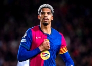 开云体育下载-曼联意外负于巴塞罗那，小组出局悬疑