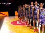 开云体育app-包含顶尖球员聚首，展开激烈对抗比赛的词条