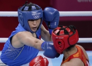 开云体育APP下载-英国拳击队选手集体晋级八强