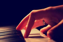 开云体育入口-阿森纳绝地反击里昂，迪马利亚三分雨点燃全场