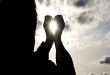 开云体育-英格兰羽毛球队爆冷战胜印尼，陶菲克再创奇迹的背后