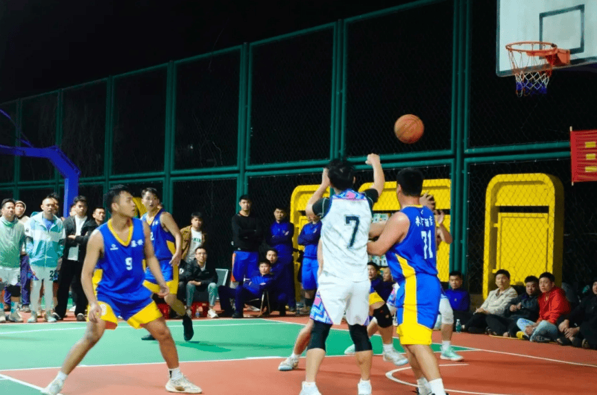 亚洲球员在全球篮球盛事中书写传奇的简单介绍