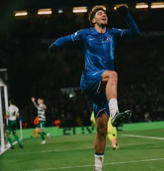 切尔西客场逆转曼联，霸气斩获宝贵分！的简单介绍