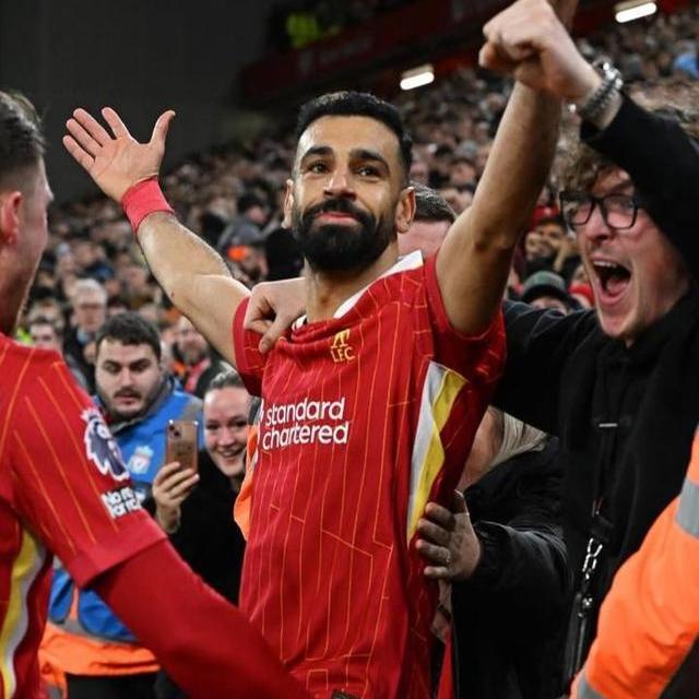 包含利物浦客场不敌沃特福德：萨拉赫被秋天雨水打湿退场的词条