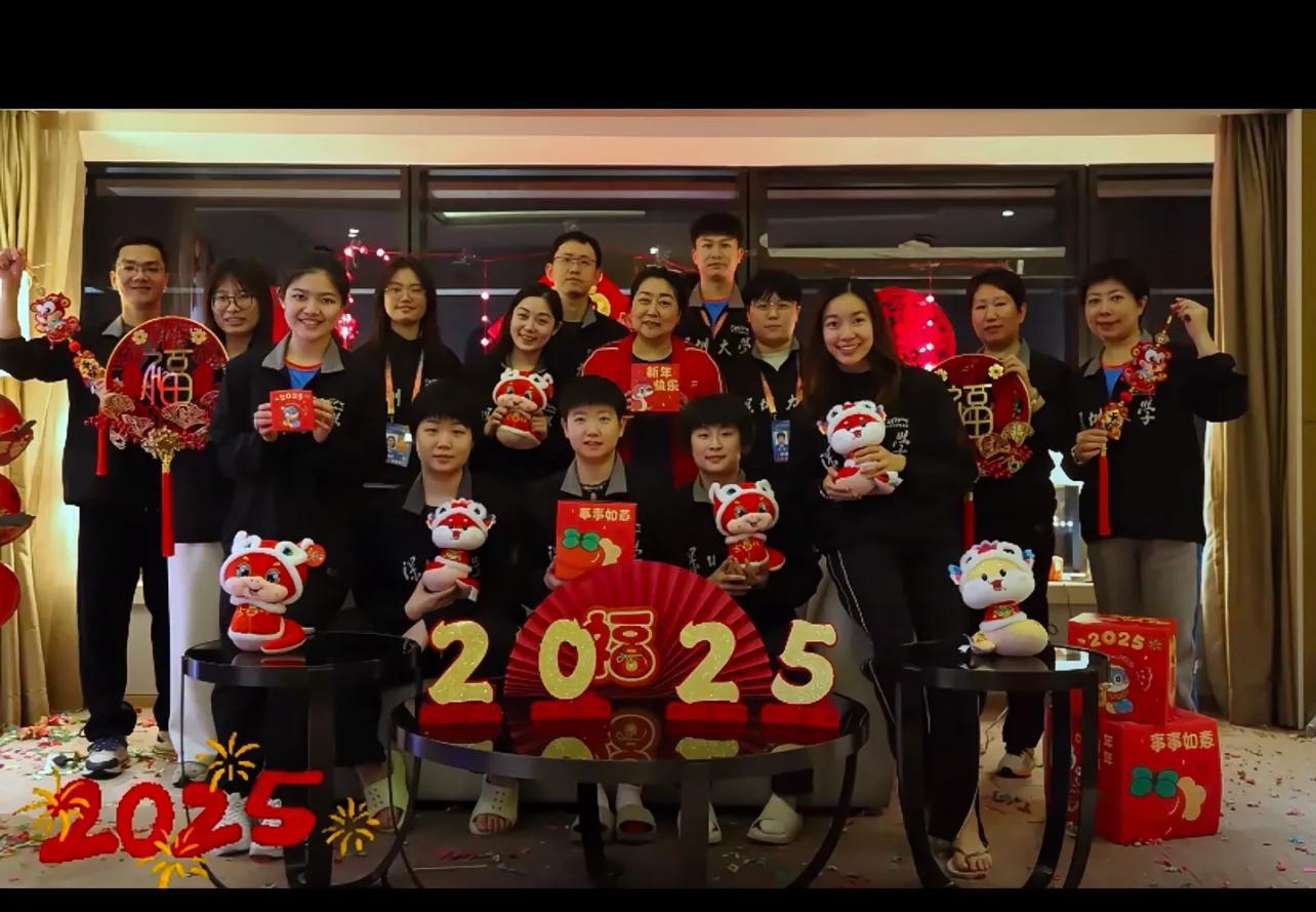 关于青岛流浪队员发挥出色，逆袭战胜对手的信息