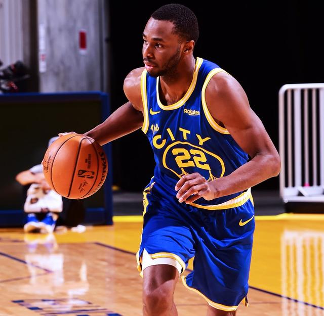 包含爵士重新找回状态,全队表现出众的词条 包含爵士重新找回状态,全队表现出众的词条