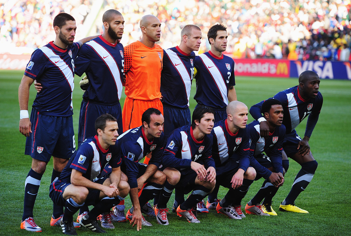 包含米兰市民球迷团体连日热议足球发展的词条