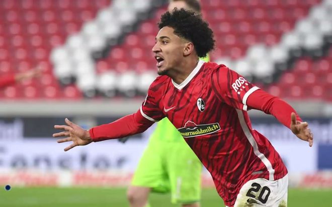 关于弗赖堡主场不敌对手，遭遇连败境地的信息