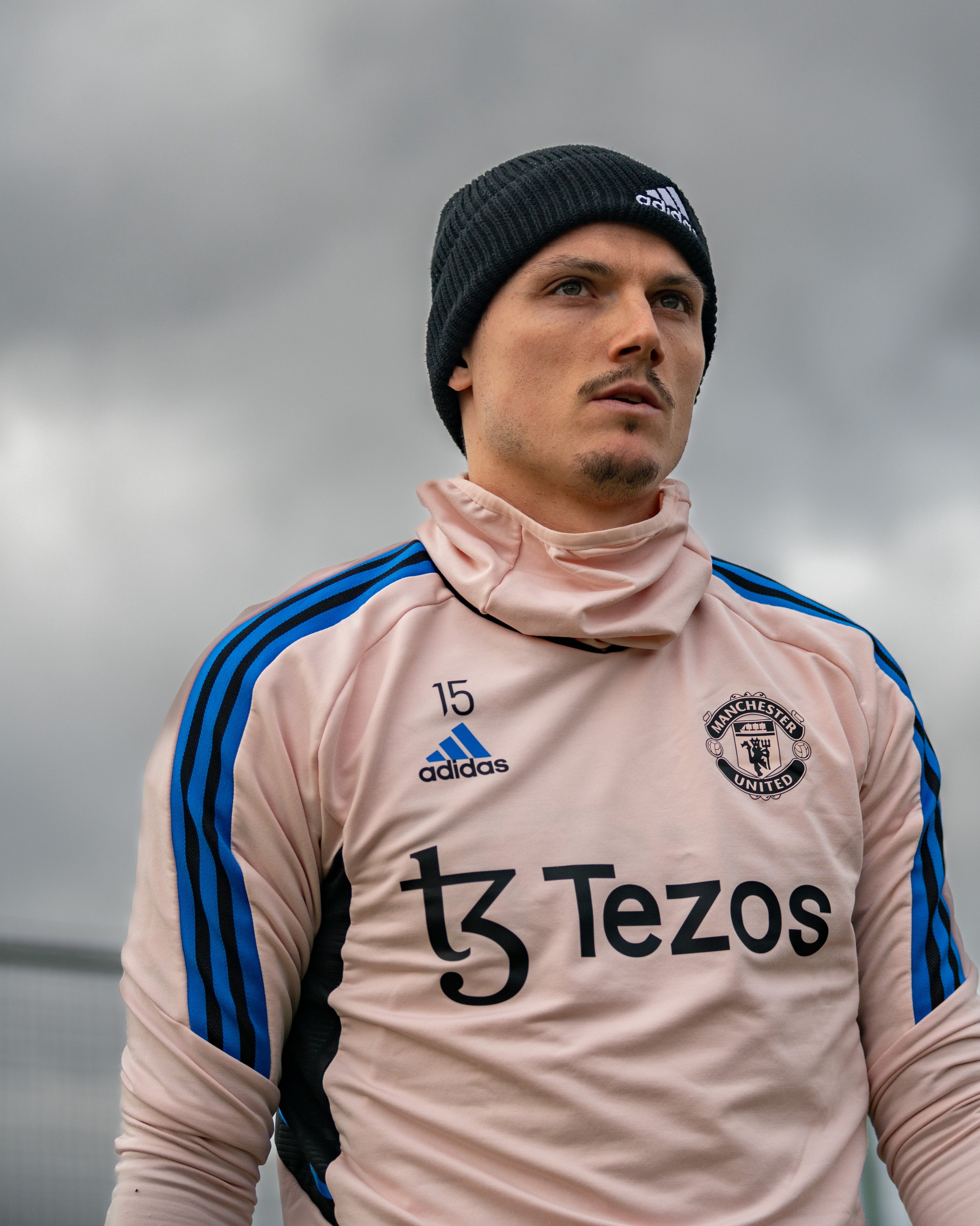 莱比锡中场萨比策在比赛中表现出色的简单介绍 莱比锡中场萨比策在比赛中表现出色的简单介绍