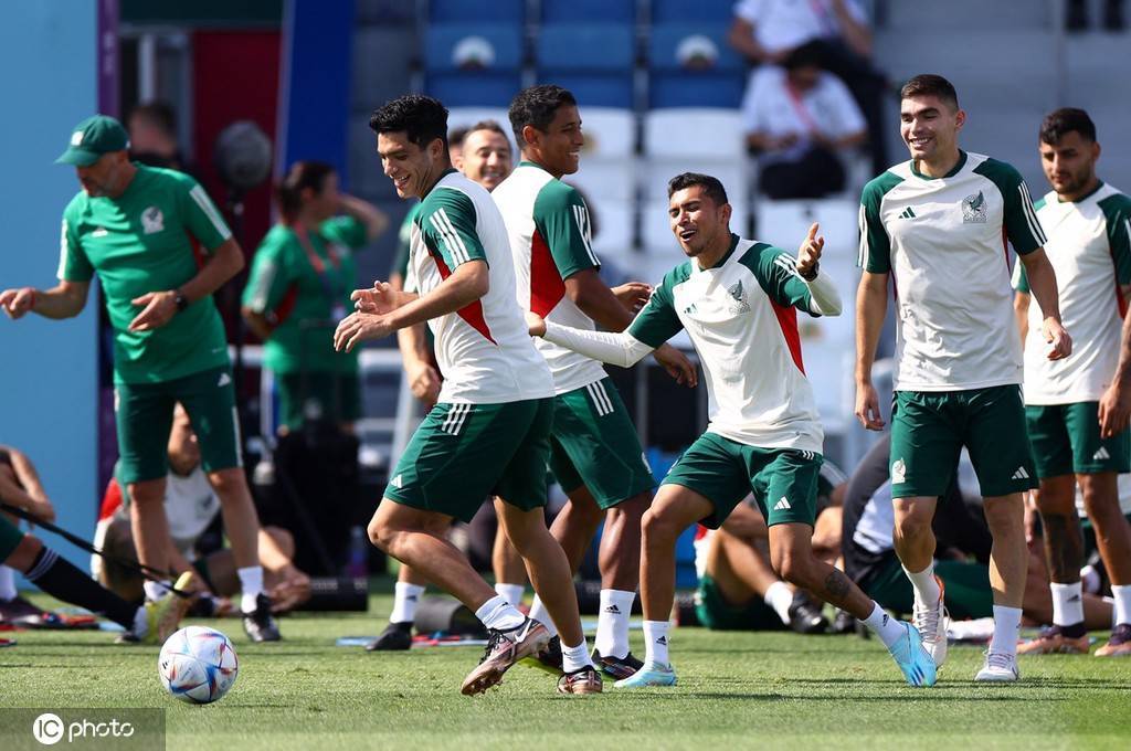 关于墨西哥联赛冠军战打响，对手实力均衡的信息