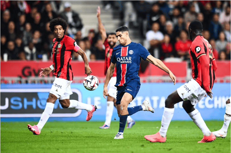 巴黎圣日耳曼足球新秀闪耀赛场