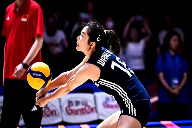 都灵主场告捷，主教练高兴不已的简单介绍