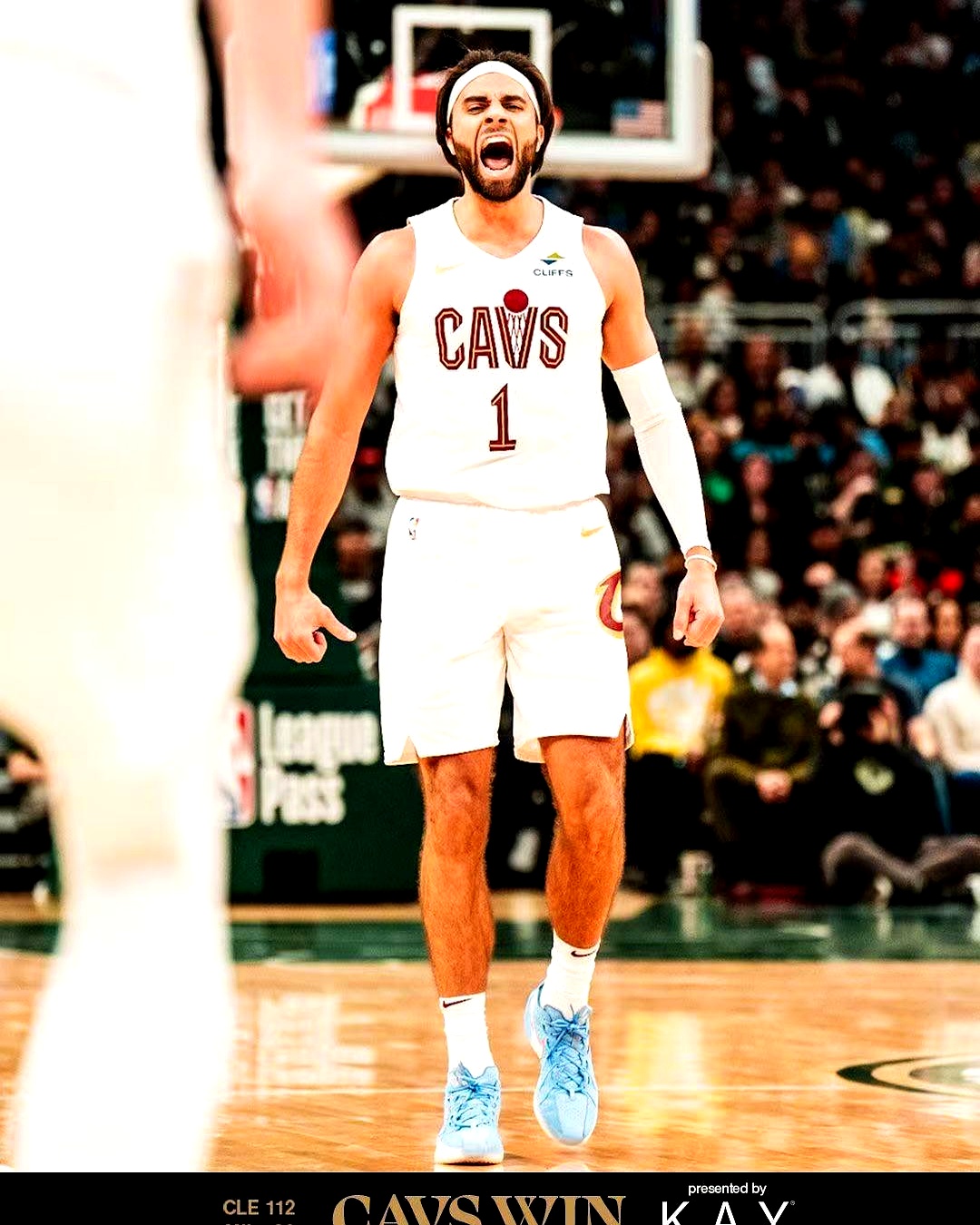 关于雄鹿胜骑士，创造三连胜佳绩的信息