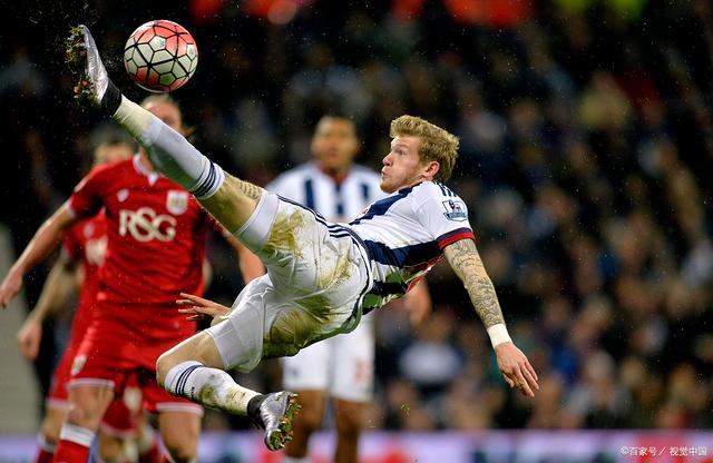 包含布莱克本连续三轮不胜，客场遭遇失利的词条