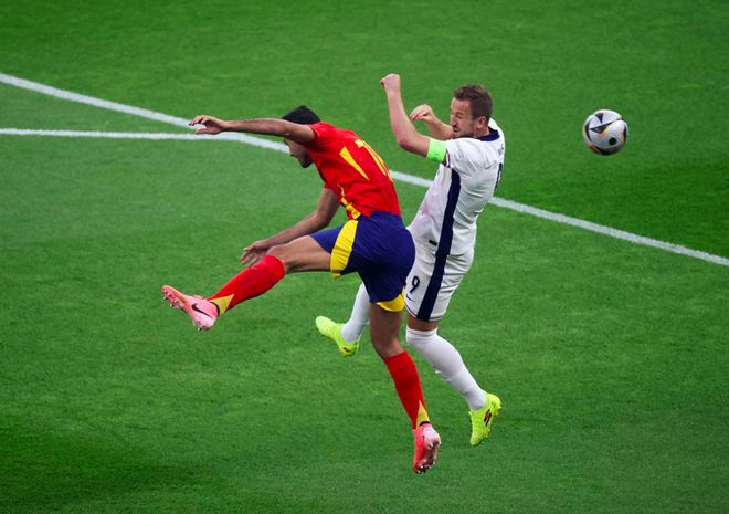 西班牙豪取六连胜，欧洲杯出线形势乐观的简单介绍