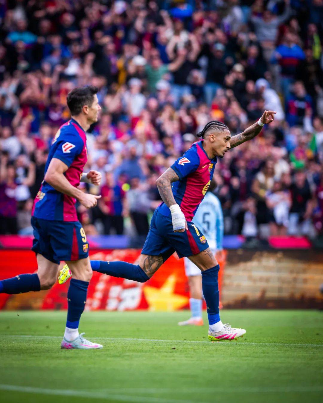 巴萨再次战胜对手，实力雄厚