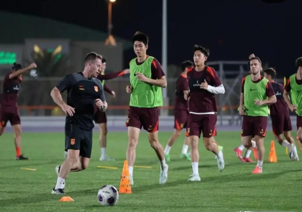 霍芬海姆攻守平衡，表现令人期待的简单介绍