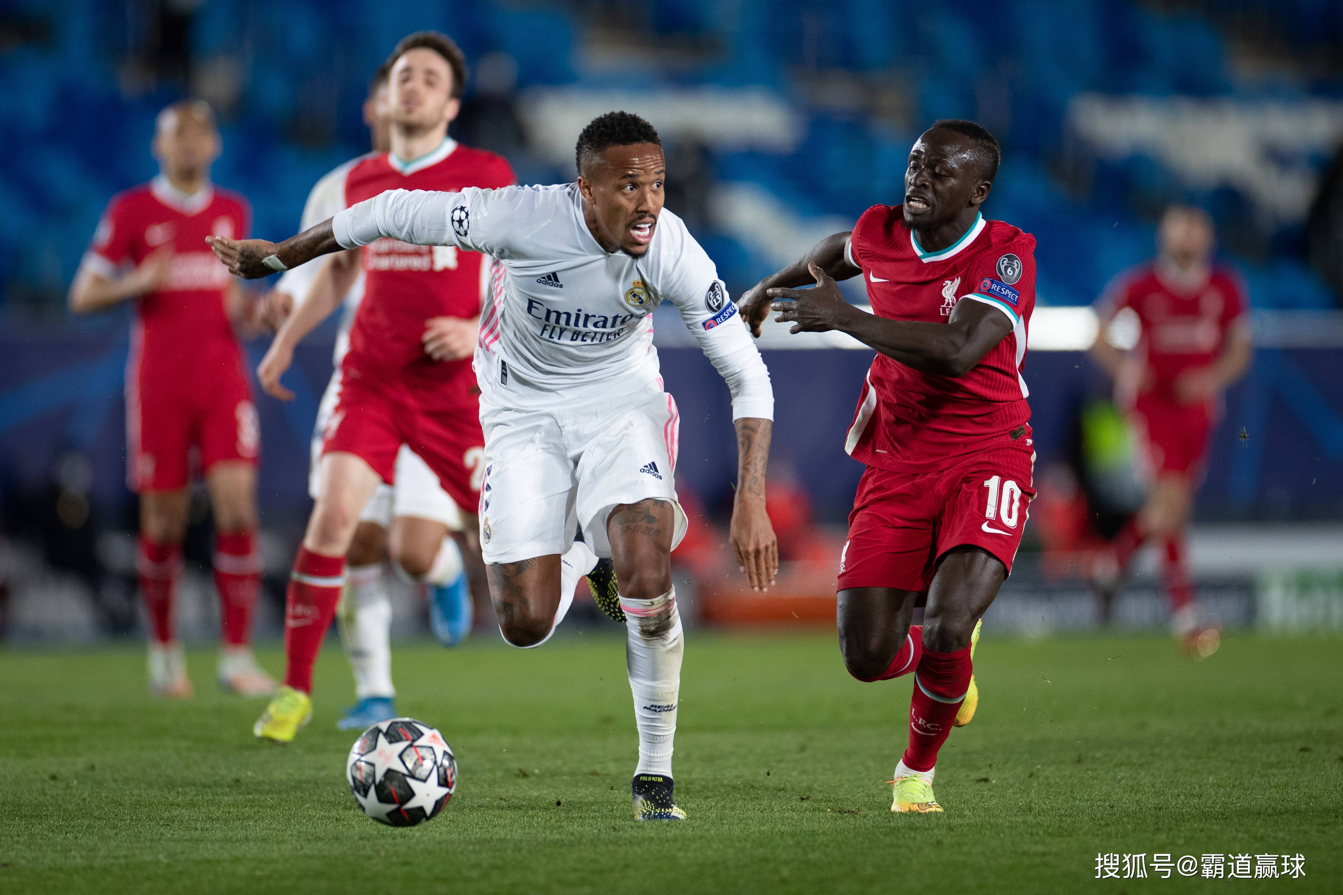 包含利物浦对阵皇家马德里，谁能占据上风？的词条