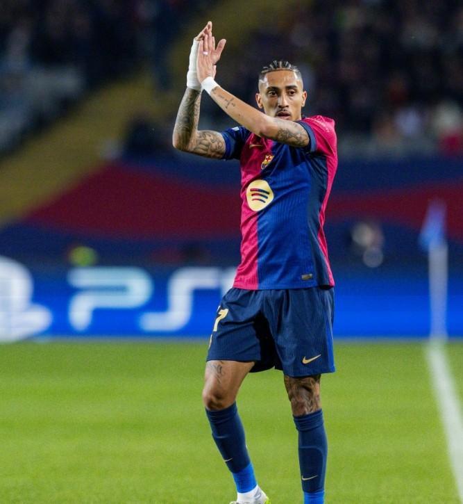 包含DK碾压NS，莱万打破历史纪录顶尖较量八强赛，技惊四座的词条