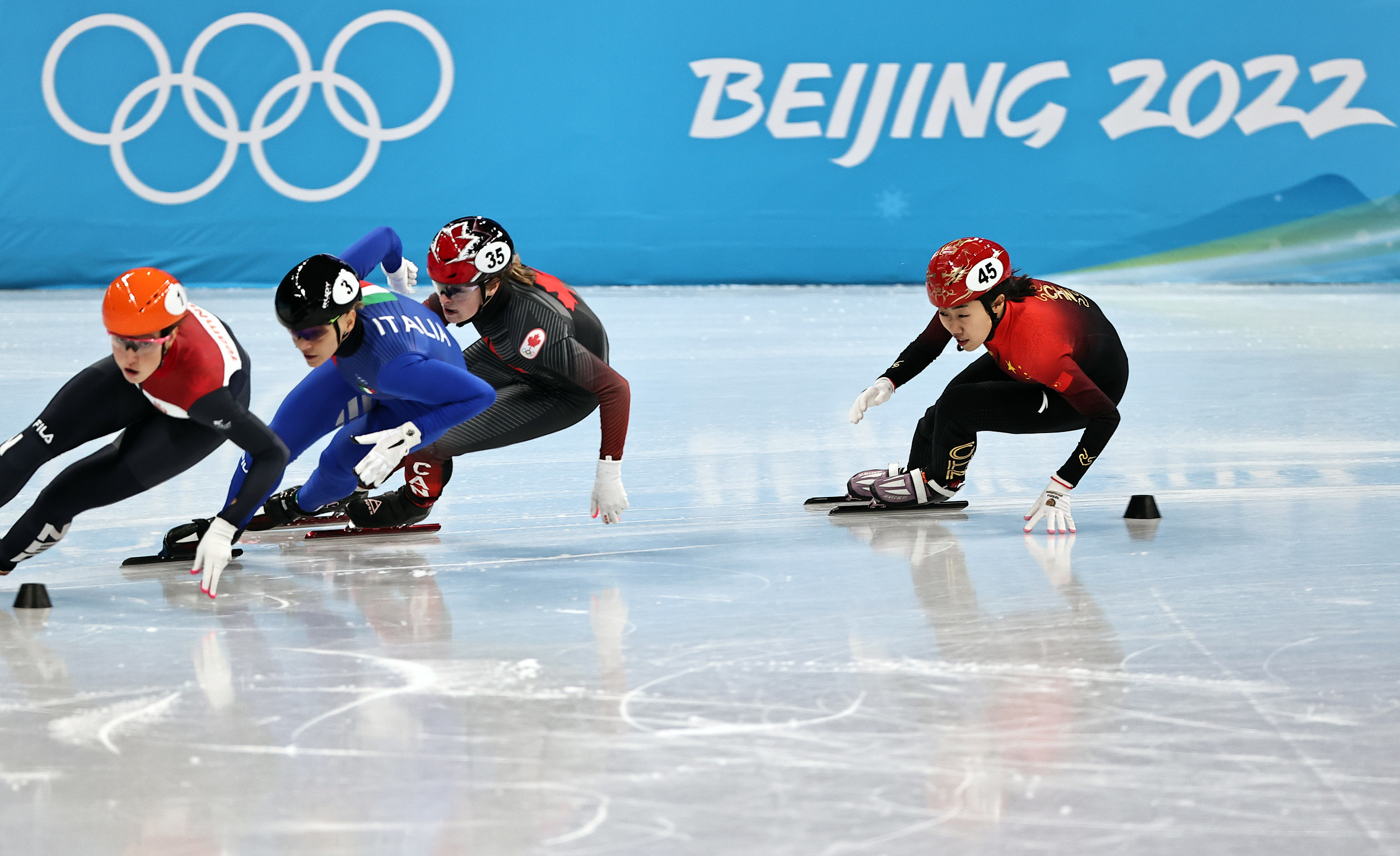 捷克手球队逆转比分，成功晋级半决赛