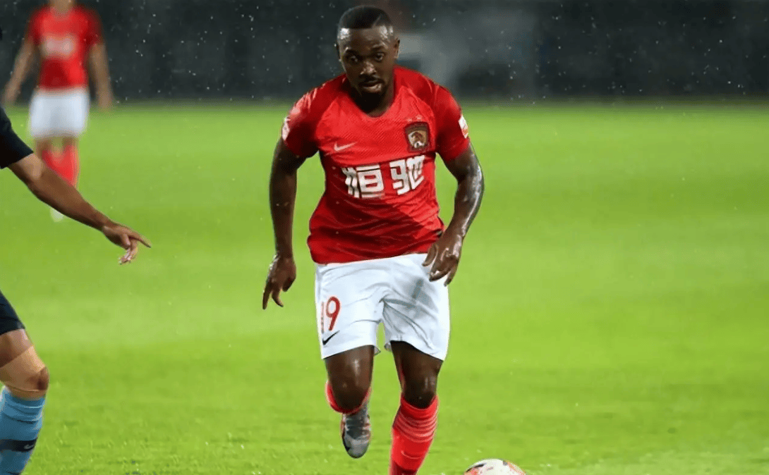 巴林选手在田径赛中创造奇迹