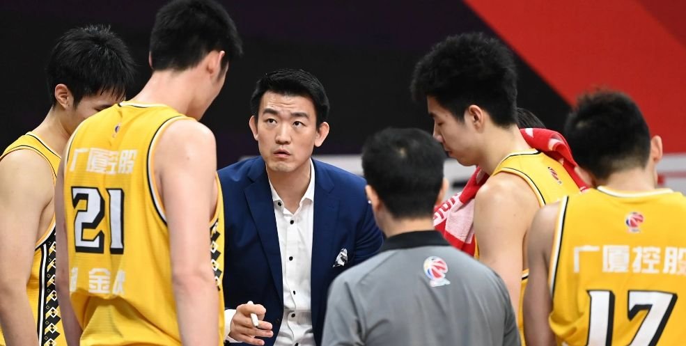 新一轮中国职业篮球联赛的精彩对决